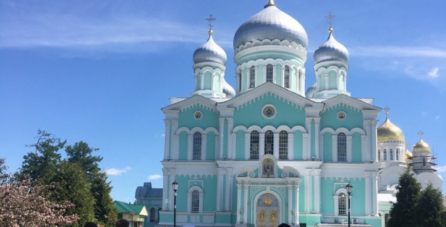Поездка в Дивеево, Арзамас, Суворово, Муром на праздник Преображения Господня Поездка Поездка в Дивеево, Арзамас, Суворово, Муром на праздник Преображения Господня Поездка