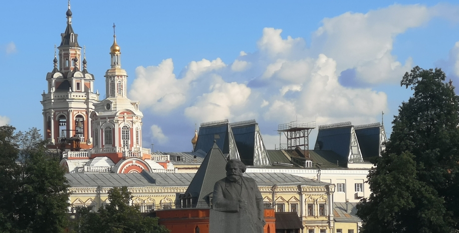   ДВЕ ПРАВОСЛАВНЫЕ СТОЛИЦЫ (Москва и Санкт-Петербург) 